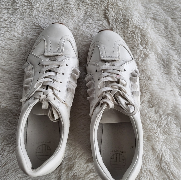 TORY BURCH white Ruffle sneakers Size 8.5 - Picture 3 of 4